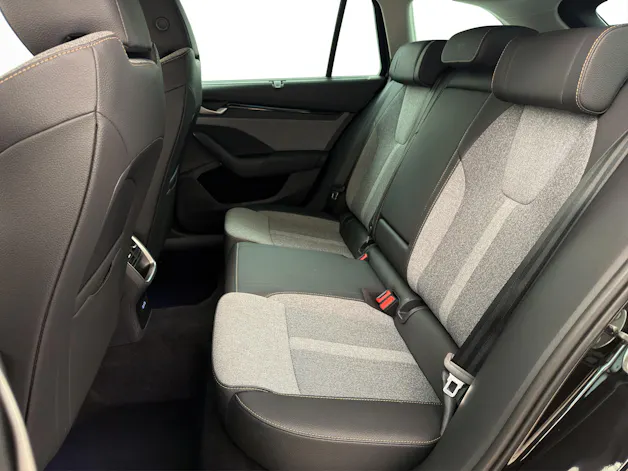 Škoda Octavia Combi 2.0 TSI Selection 4x4