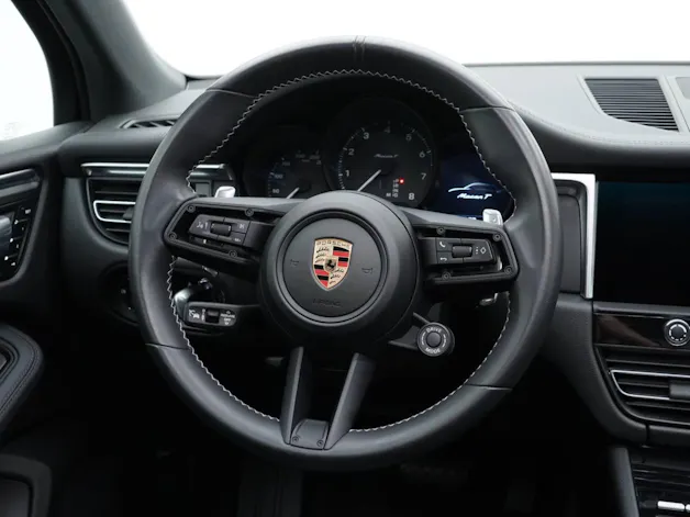 Porsche Macan T