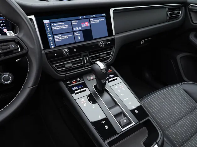 Porsche Macan T
