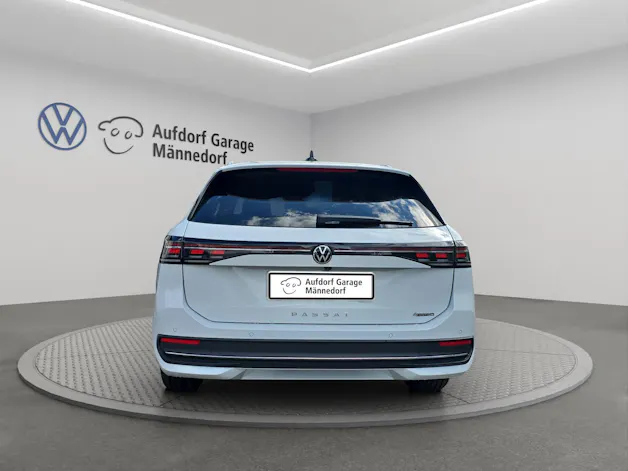 VW Passat Variant 2.0 TDI evo Business 4 Motion DSG