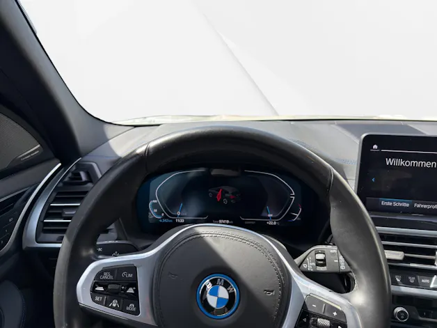 BMW iX3 Impressive