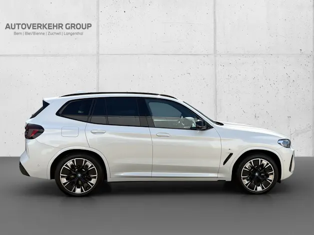 BMW iX3 Impressive