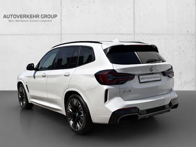 BMW iX3 Impressive