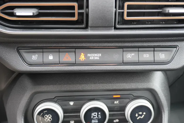Dacia Jogger TCe 110 Extreme 7-PLÄTZER!!!