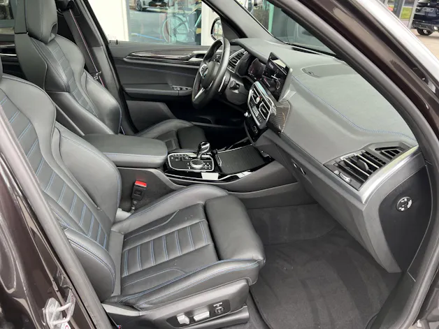 BMW X3 M40i