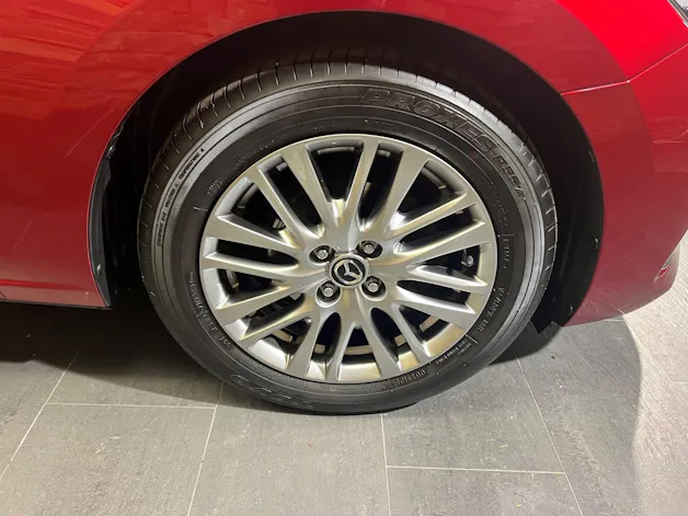 Mazda 2 SKYACTIV-G 90 Revolution Automat