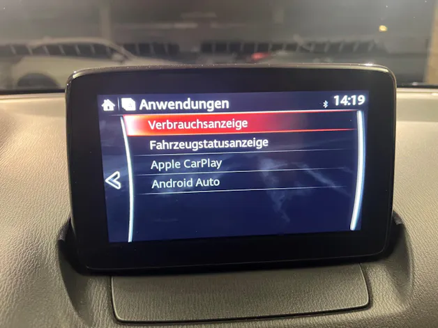 Mazda 2 SKYACTIV-G 90 Revolution Automat