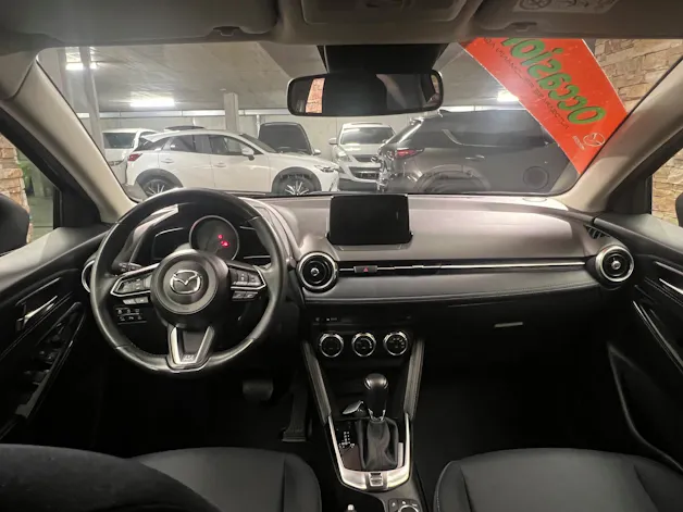 Mazda 2 SKYACTIV-G 90 Revolution Automat