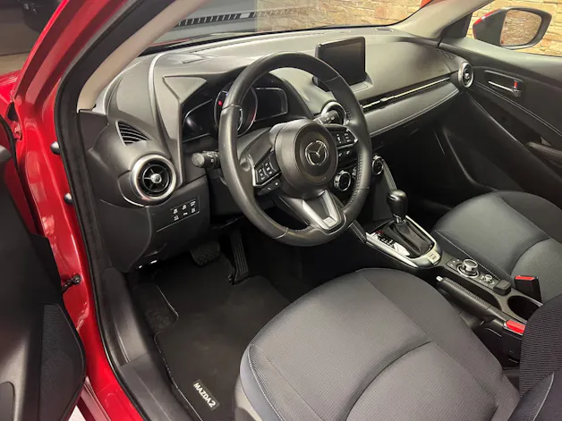 Mazda 2 SKYACTIV-G 90 Revolution Automat