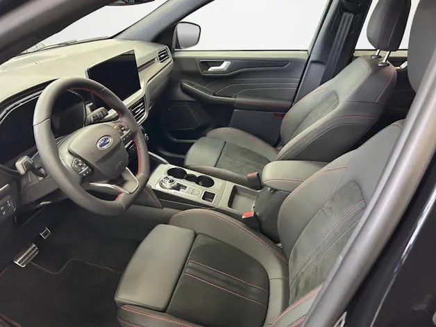 Ford Kuga 2.5 Hybrid ST-Line X 4x4