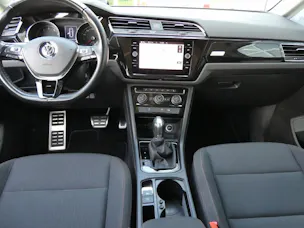 VW Touran 1.4 TSI Sound DSG