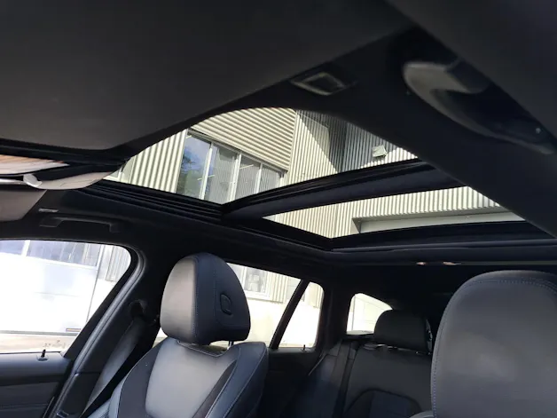 BMW 320d Touring xDrive SAG