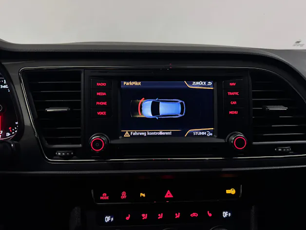 SEAT Leon ST 1.8 TSI FR | AHK 1500Kg | CH |