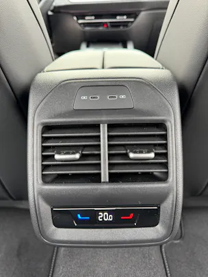 VW Passat Variant 1.5 TSI evo2 Plug-In- Hybrid R-Line DSG
