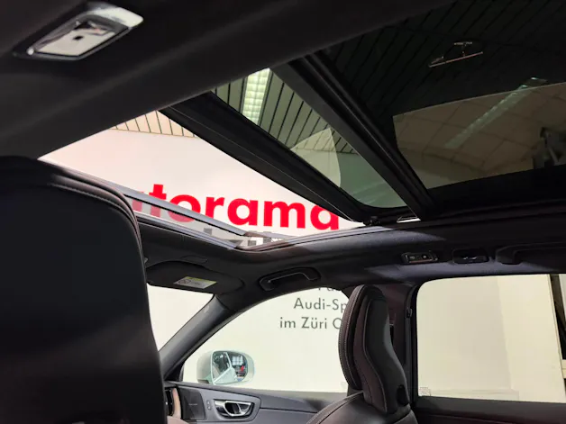Volvo XC60 T5 AWD R-Design Geartronic