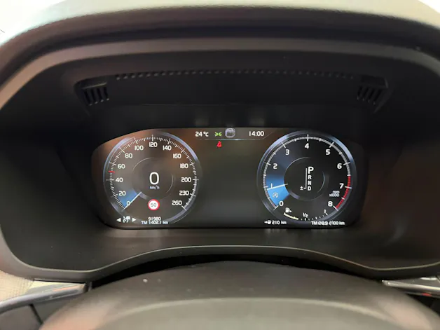 Volvo XC60 T5 AWD R-Design Geartronic