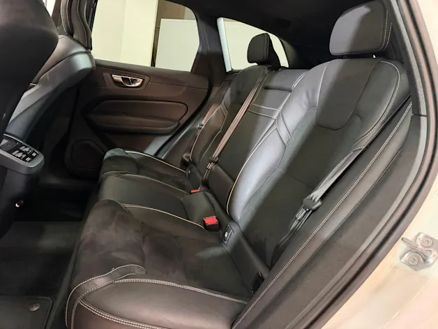 Volvo XC60 T5 AWD R-Design Geartronic