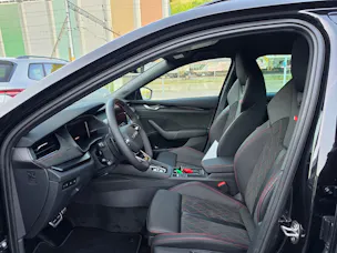 Škoda Octavia Combi 2.0 TSI DSG RS 30 Years Edition