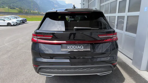 Škoda Kodiaq SL 2.0TSI 204PS 7DSG4x4 2000ccm 204PS/150kW 4 Zylinder TSI Benzin 2000ccm 204PS/150kW 4 Zylinder TSI Benzin