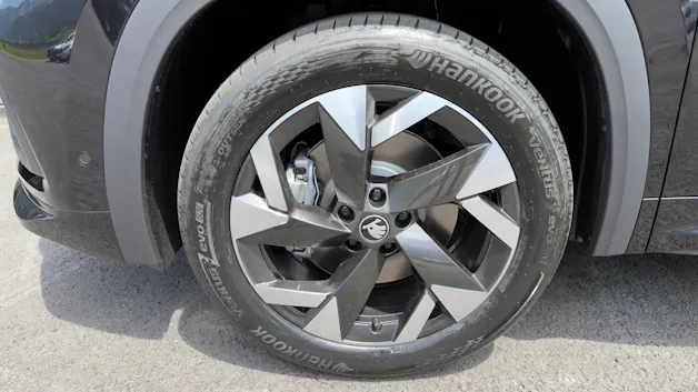 Škoda Kodiaq SL 2.0TSI 204PS 7DSG4x4 2000ccm 204PS/150kW 4 Zylinder TSI Benzin 2000ccm 204PS/150kW 4 Zylinder TSI Benzin