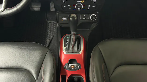 Jeep Renegade 2.0 MJ Trailhawk AWD + Low Range 9ATX