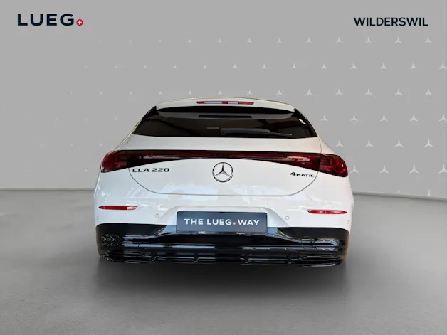 Mercedes-Benz CLA Shooting Brake 220 8G-DCT