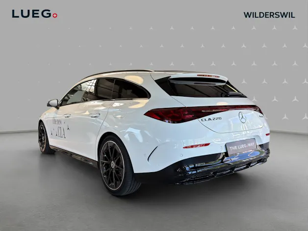Mercedes-Benz CLA Shooting Brake 220 8G-DCT