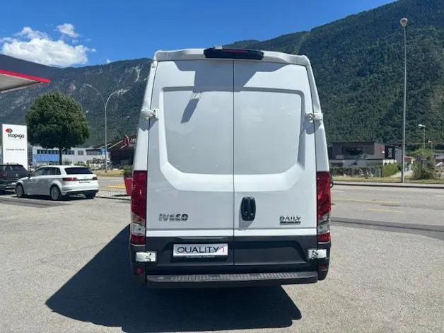 Iveco 35 S 16 A8 SVL