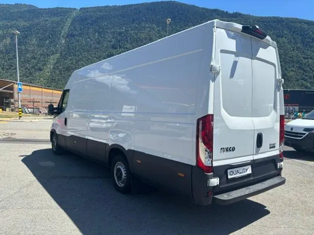 Iveco 35 S 16 A8 SVL