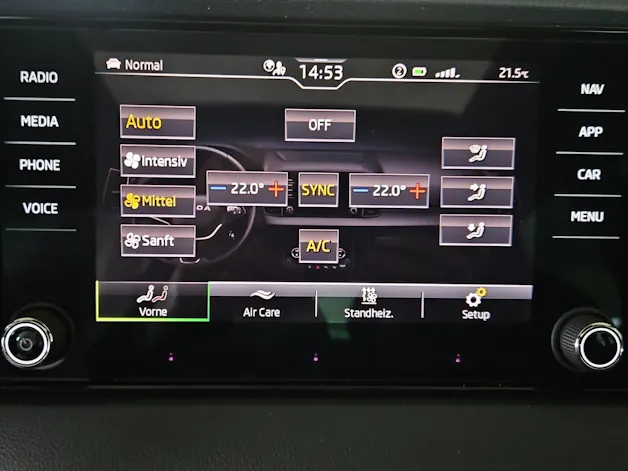 Škoda Karoq 2.0 TDI CR Sport Line 4x4 DSG