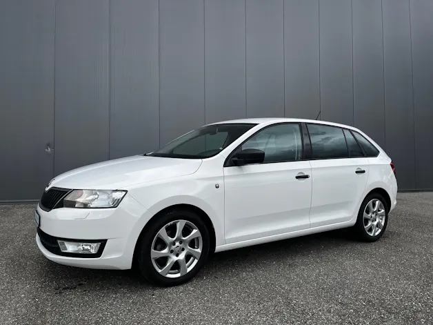 Škoda Rapid Spaceback 1.4 TSI Active DSG