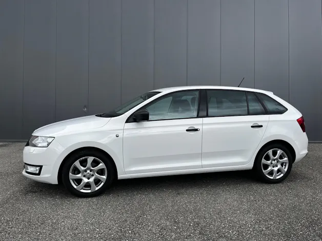 Škoda Rapid Spaceback 1.4 TSI Active DSG