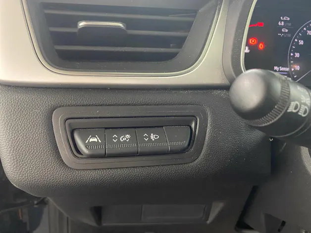 Renault Captur 1.3 TCe EDC Intens EDC