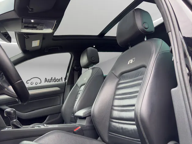 VW Passat Variant 2.0 TDI BMT Sport DSG 4Motion
