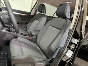 VW Golf 1.5 TSI Basis