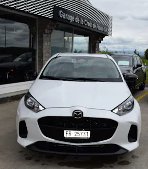 Mazda 2 Hybrid Exclusive-line