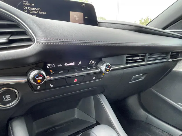 Mazda 3 Hatchback SKYACTIV-G M Hybrid 140 Exclusive Line Automat