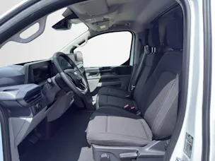 Ford Transit Custom Van 320 L2 2.5 Duratec 233 Trend PHEV