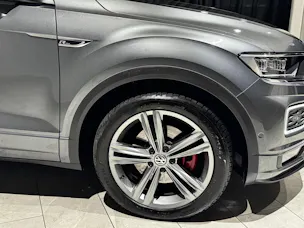 VW VW T-Roc 2.0 TSI R-Line Sport DSG 4Motion | 1.Hand | CH |