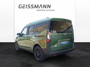 Ford Tourneo Courier 1.0 EcoBoost Titanium