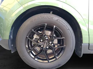 Ford Tourneo Courier 1.0 EcoBoost Titanium