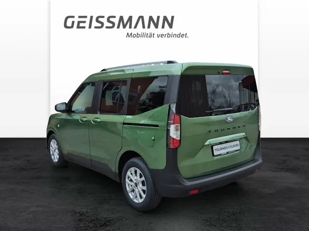Ford Tourneo Courier 1.0 EcoBoost Titanium