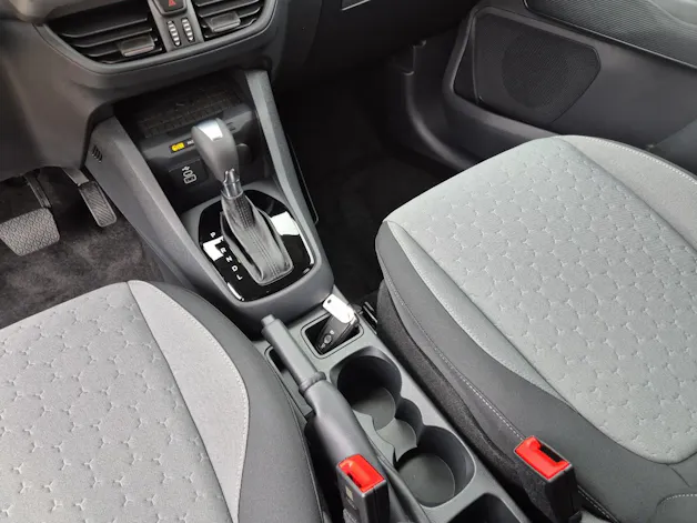 Ford Tourneo Courier 1.0 EcoBoost Titanium