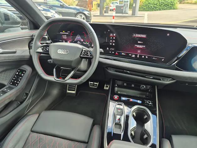 Audi A6 Avant TFSI quattro 270 kW S tronic