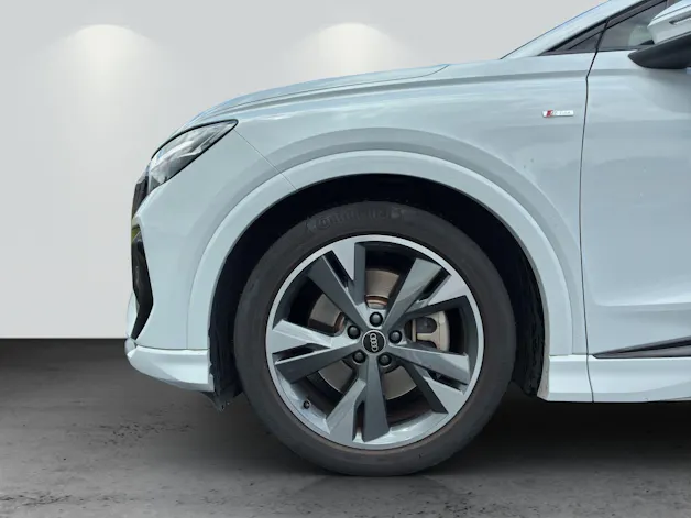 Audi Q4 e-tron 50 quattro