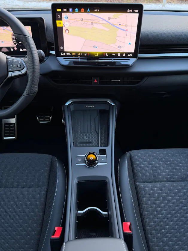 VW T-Roc 1.5 eTSI mHEV R-Line DSG