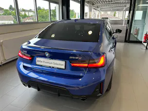 BMW 320d xDrive 48V Steptronic M Sport Pro