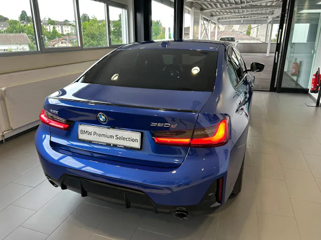 BMW 320d xDrive 48V Steptronic M Sport Pro