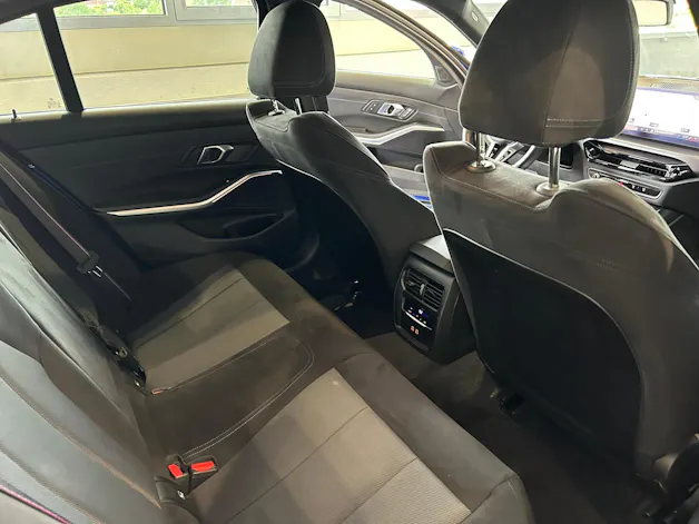 BMW 320d xDrive 48V Steptronic M Sport Pro