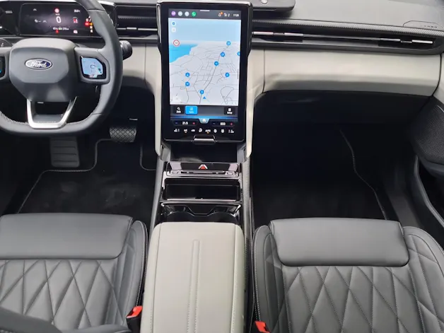 FORD Explorer Extended Range (79 kWh) Premium 4x4 AUTOMAT